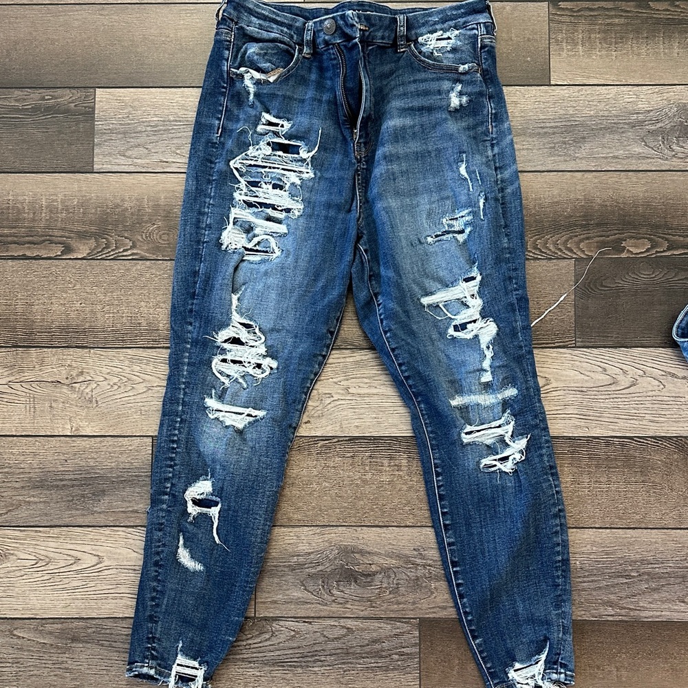 American Eagle Outfitters Blue Distressed Skinny Jeans